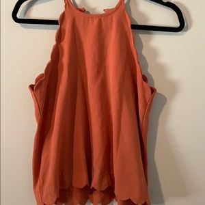 Scalloped top
